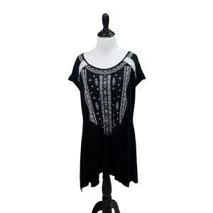 RXB Women's Size XL Sleeveless Top Flared Embroidered Chest Crochet Accents